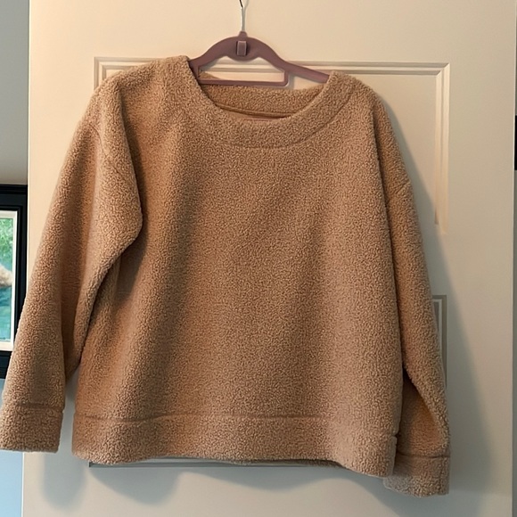 J. Crew Vintage Fleece Teddy Cropped Sweatshirt - Picture 4 of 8